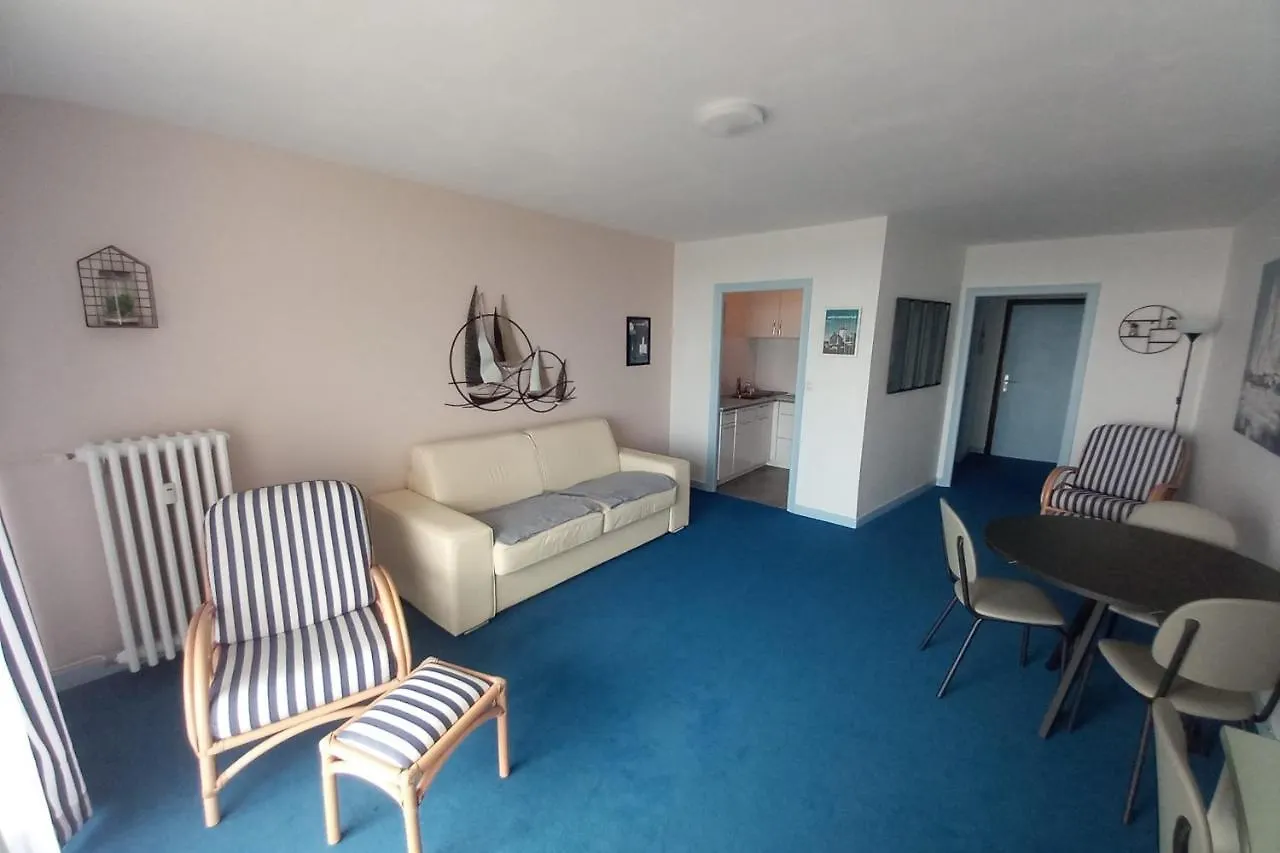 Grand Studio Vue Mer Dans Residence Des 3 Iles Pres De La Thalasso Quiberon 0*,  France