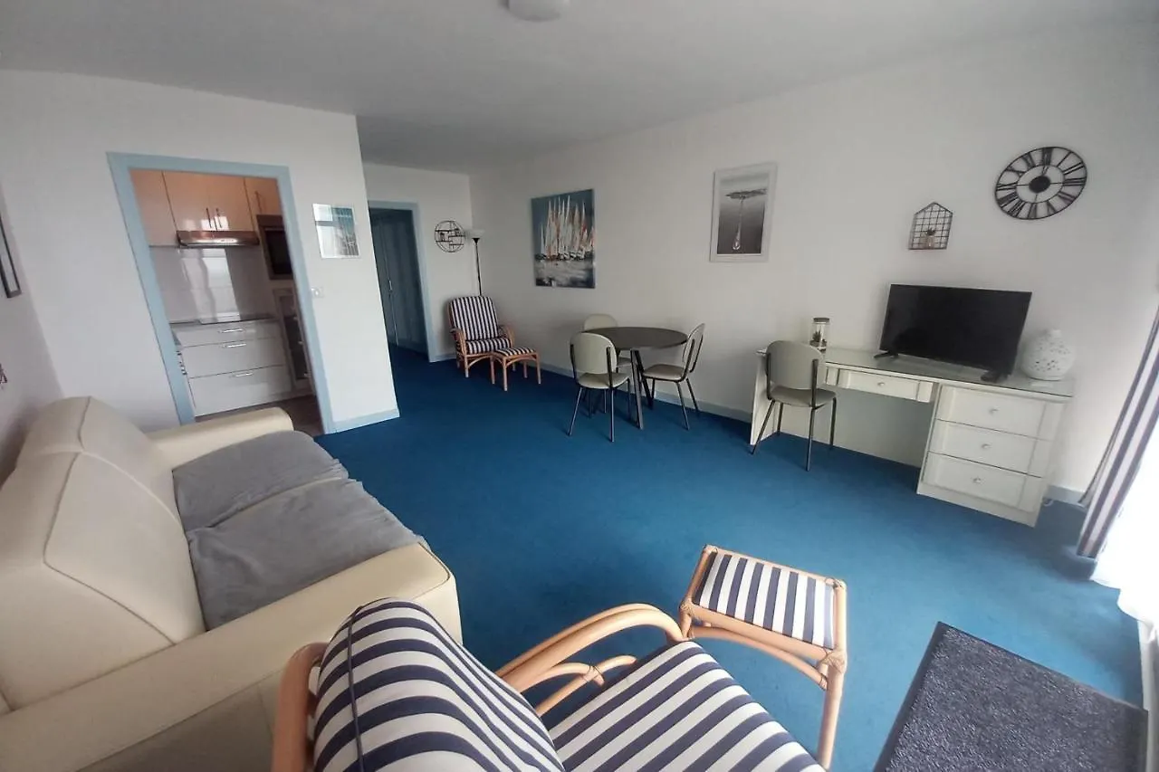 Apartment Grand Studio Vue Mer Dans Residence Des 3 Iles Pres De La Thalasso Quiberon France
